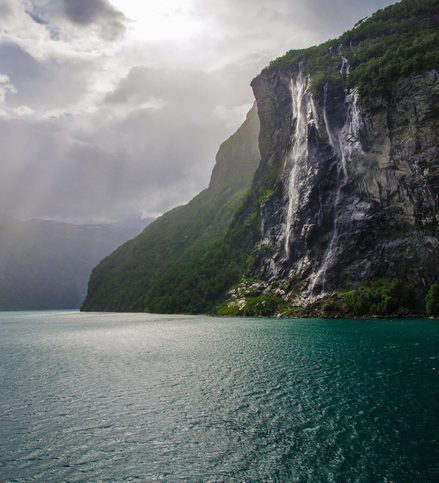 Geirangerfjord – vodopád Sedm sester 