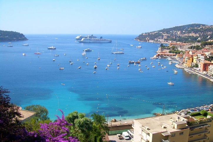 Villefranche-sur-Mer - Výhled na kotvící výletní lodě