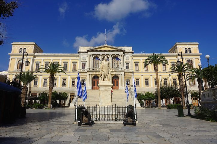 Syros - Náměstí Miaouli