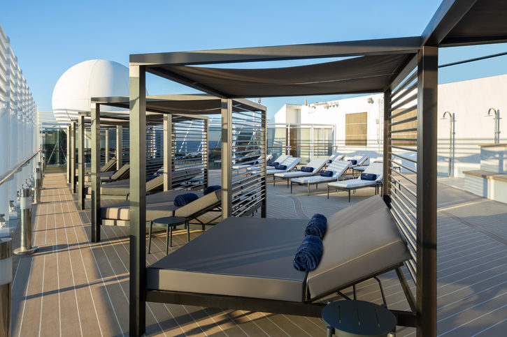 Msc yacht club se rozšiřuje. jste připraveni na luxus na palubě msc musica a msc orchestra? - MSC Yacht Club Sundeck as shown on MSC Magnifica