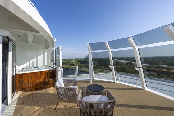 Apartmá MSC Yacht Club Royal Suite (YC3), balkon - MSC Euribia
