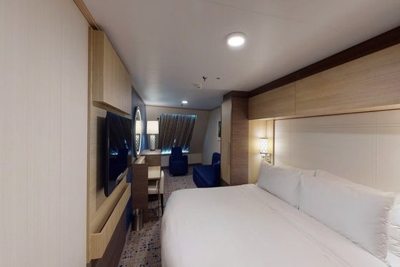 Prostorná kajuta s oknem (3M, 4M) - Odyssey of the Seas